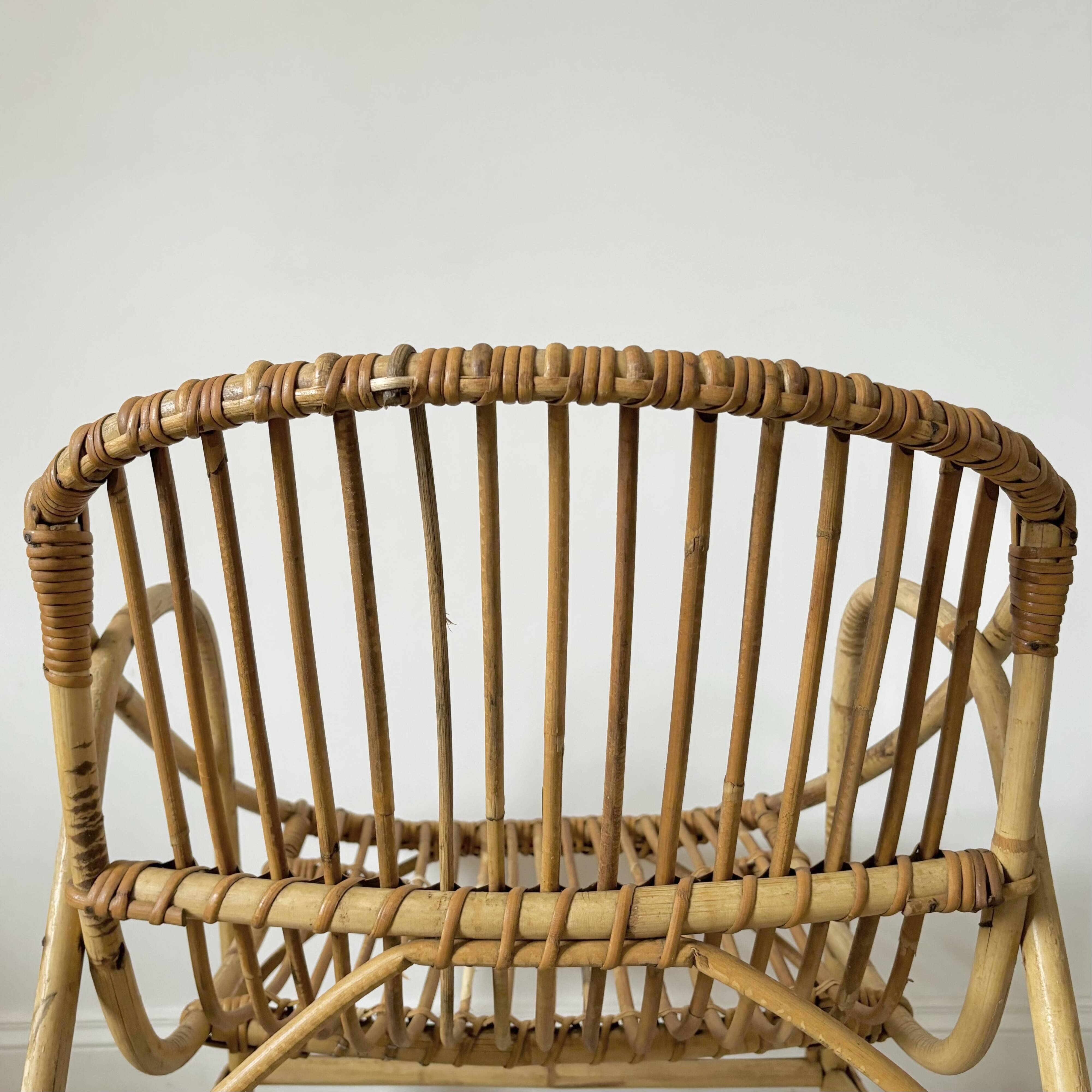 Rattan shell armchair