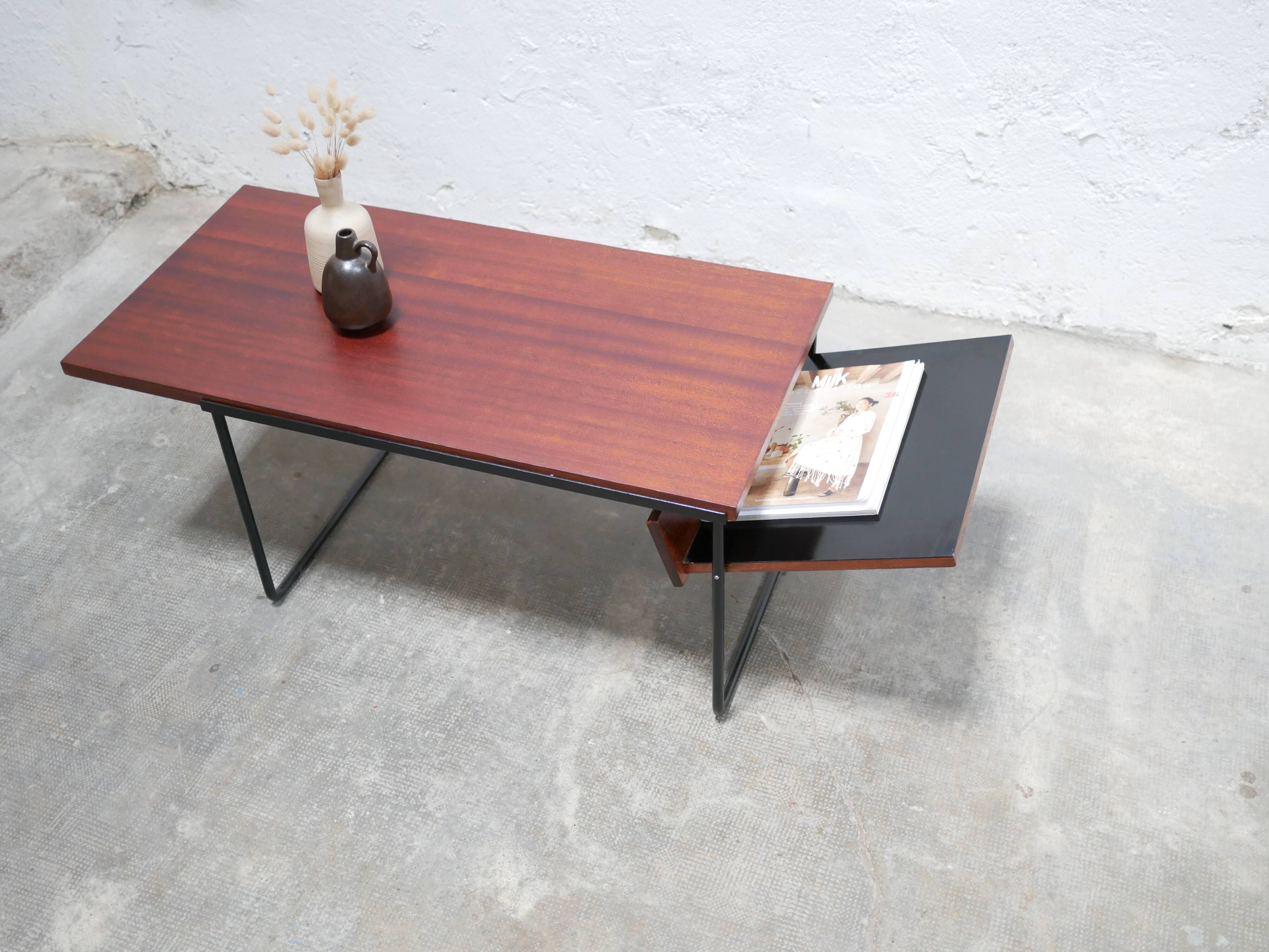 Modernist coffee table in wood and metal