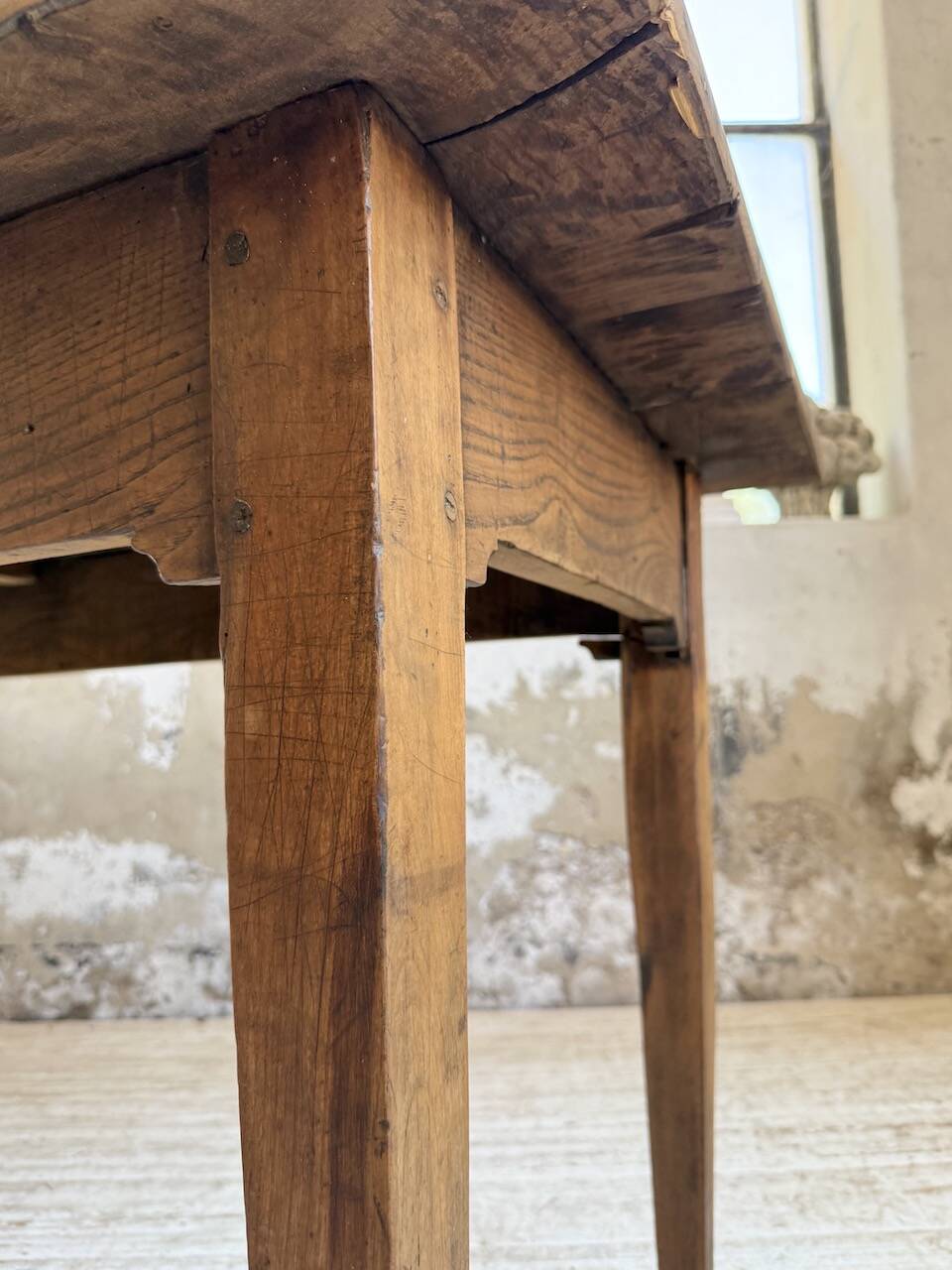 1950s oak farmhouse table with spindle legs