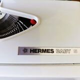 Machine à écrire hermes baby S