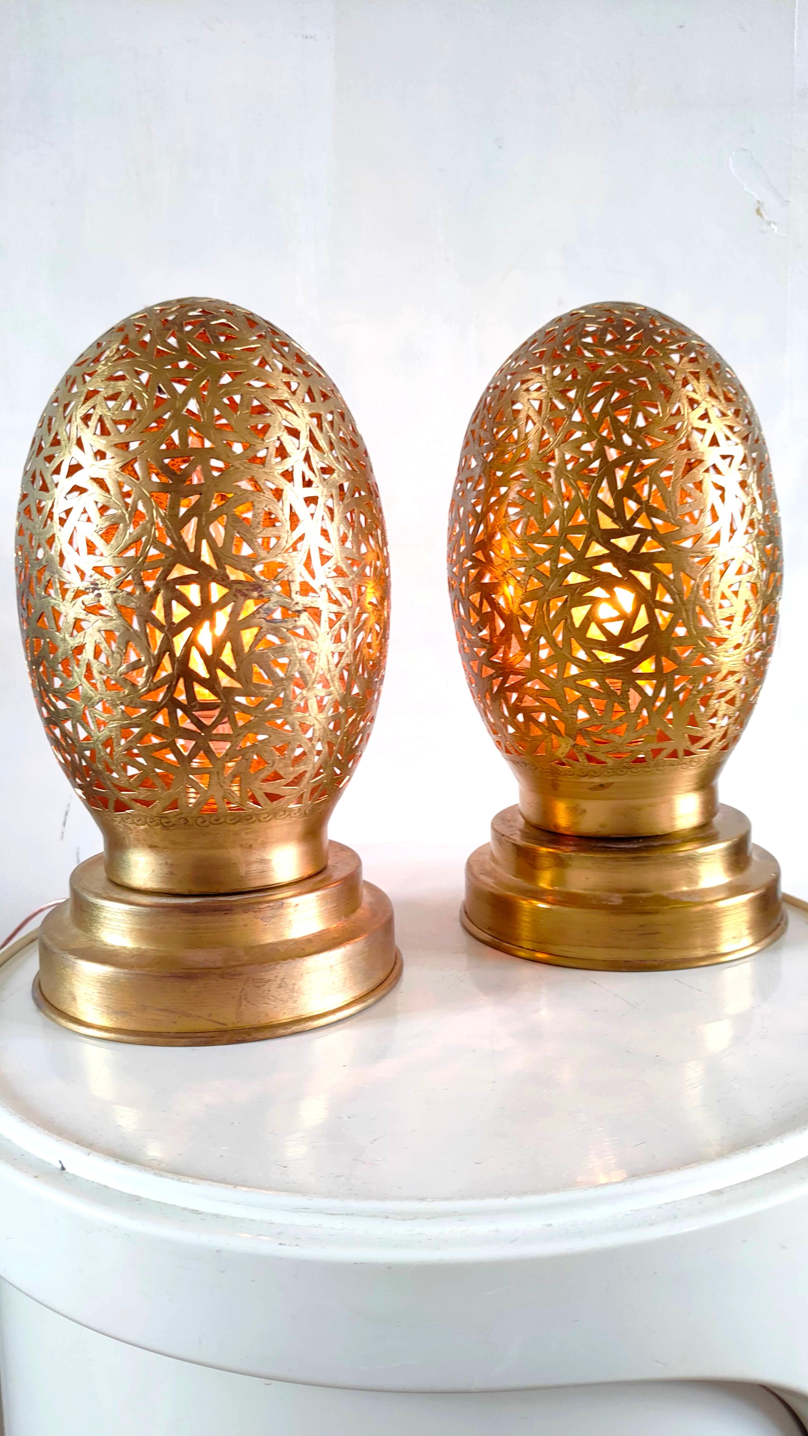 Pair of openwork metal egg lamps design 60s 70s