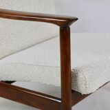 Fauteuil Boucle GFM-142 en ivoire blanc attribué à Edmund Homa, années 1970