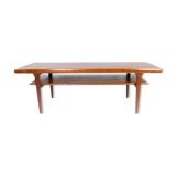 Coffee table with shelf in teak of danish design from the 1960s.