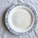 Plat sur pied terre de fer Salins 24,5 cm