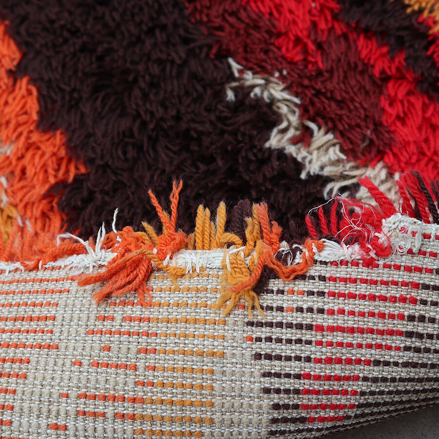 Midcentury rug 185x295cm