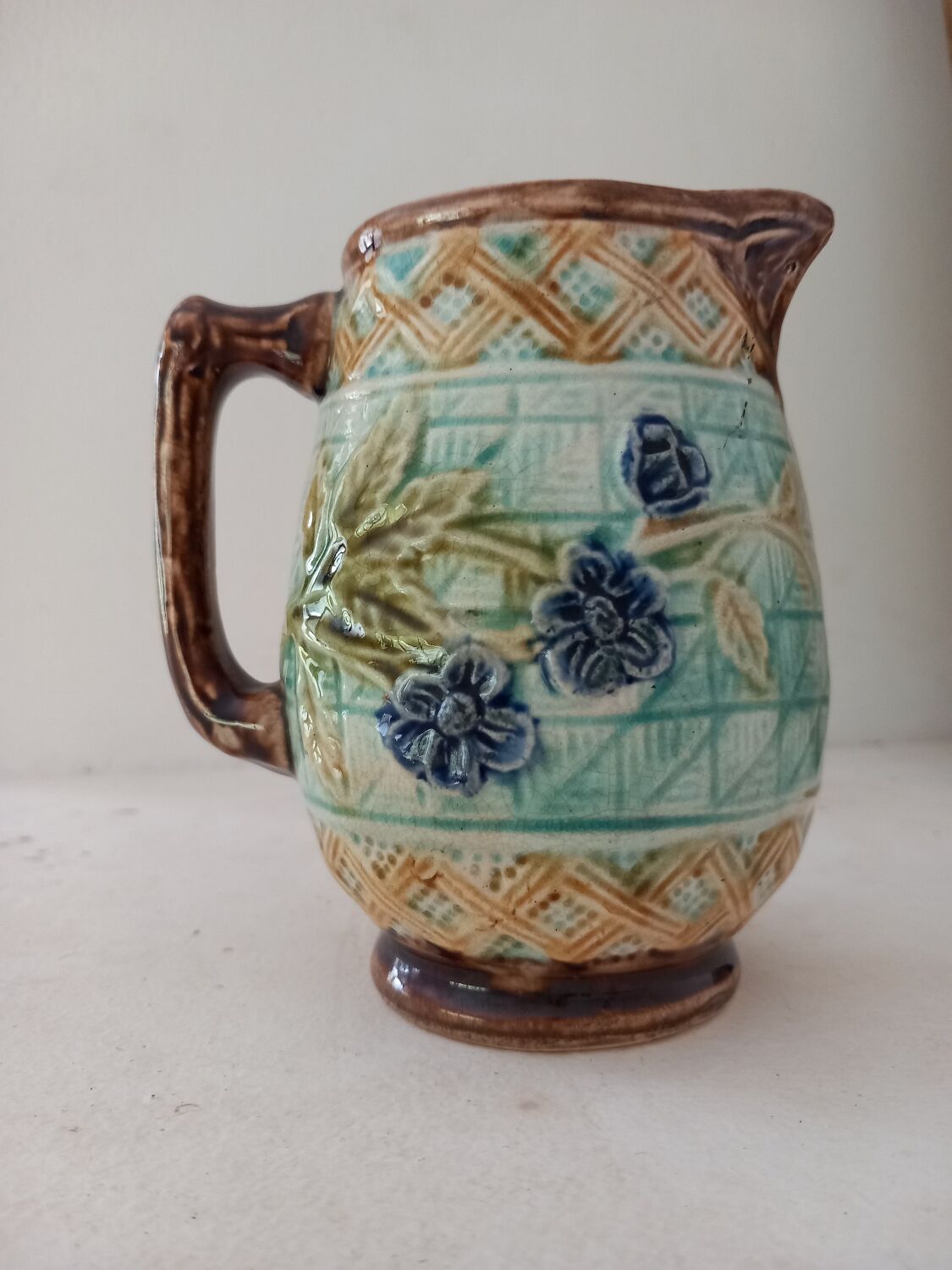 Slush pitcher