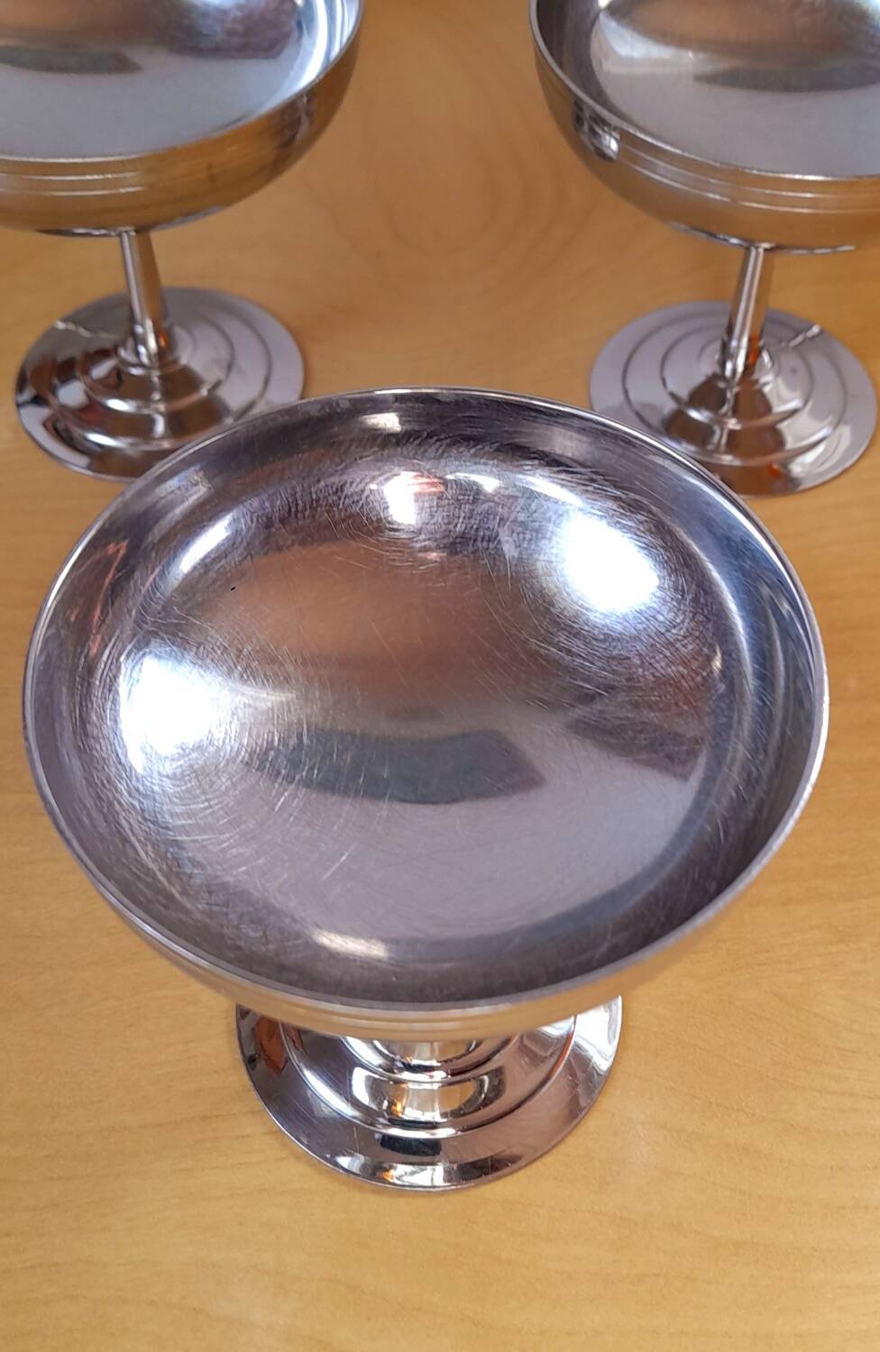 Set of 5 L'Etang Remy stainless steel ice cream cups