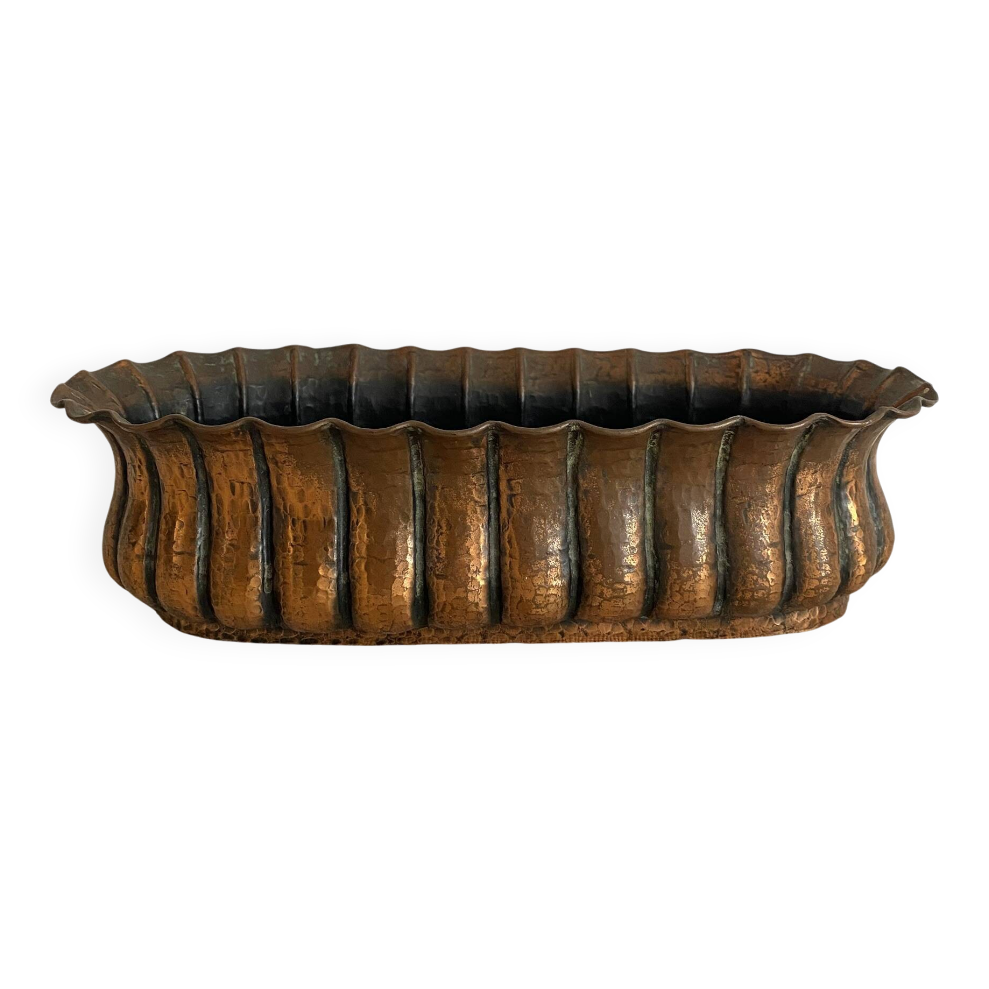 Egidio Casagrande jardinière in repoussé copper, Italy