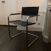 B34 Cantilever chair in Italian leather and chrome-plated steel frame attributed to designer Marcel Breuer