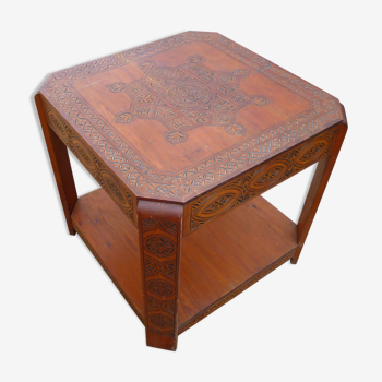 Oriental table year 50