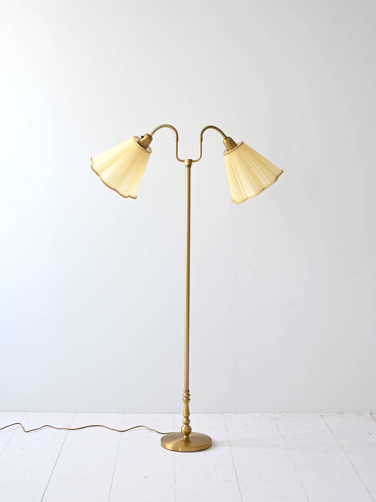 Vintage lamp with two arms