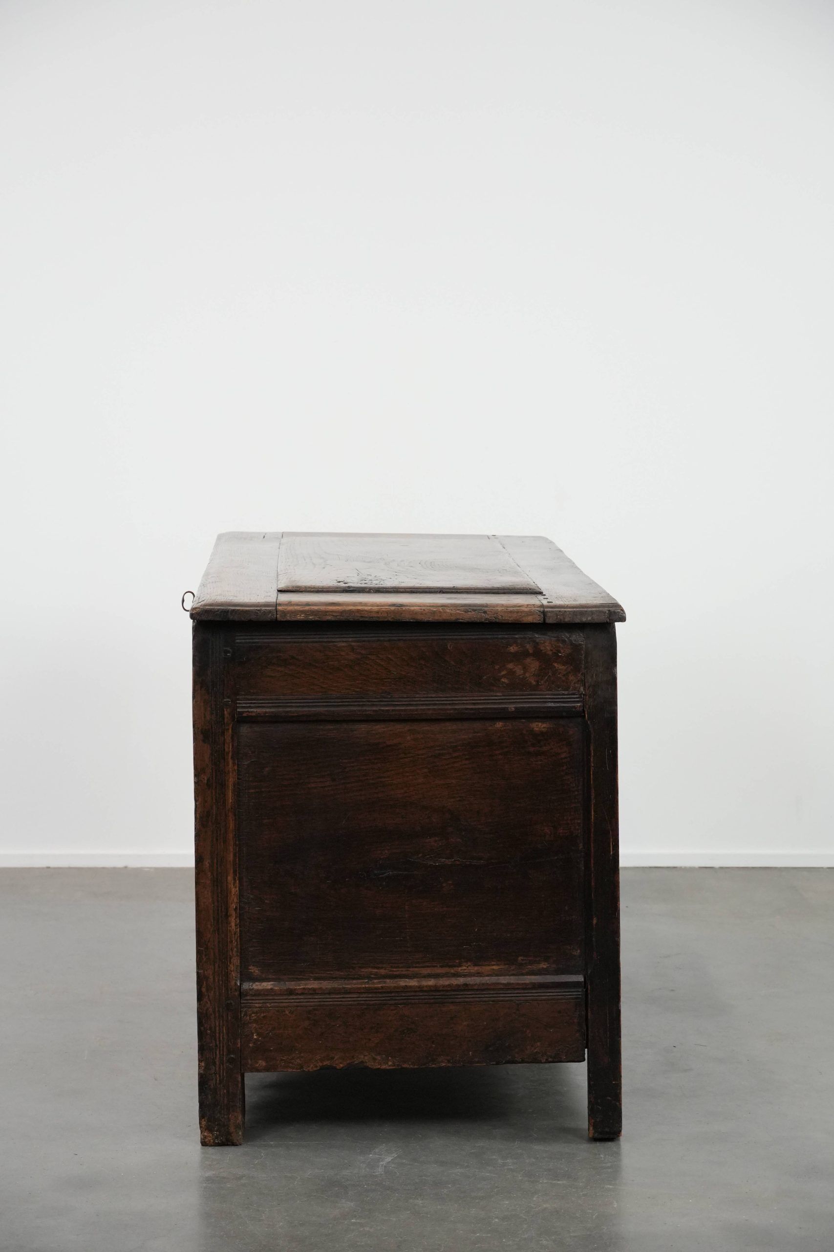 Large antique panelled English oak chest from the 18th century