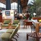 Piédestal ou pilier en rotin dans le style de Gabriella Crespi