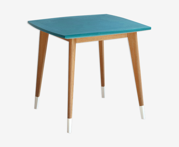 Table basse pieds compas en chêne revisitée
