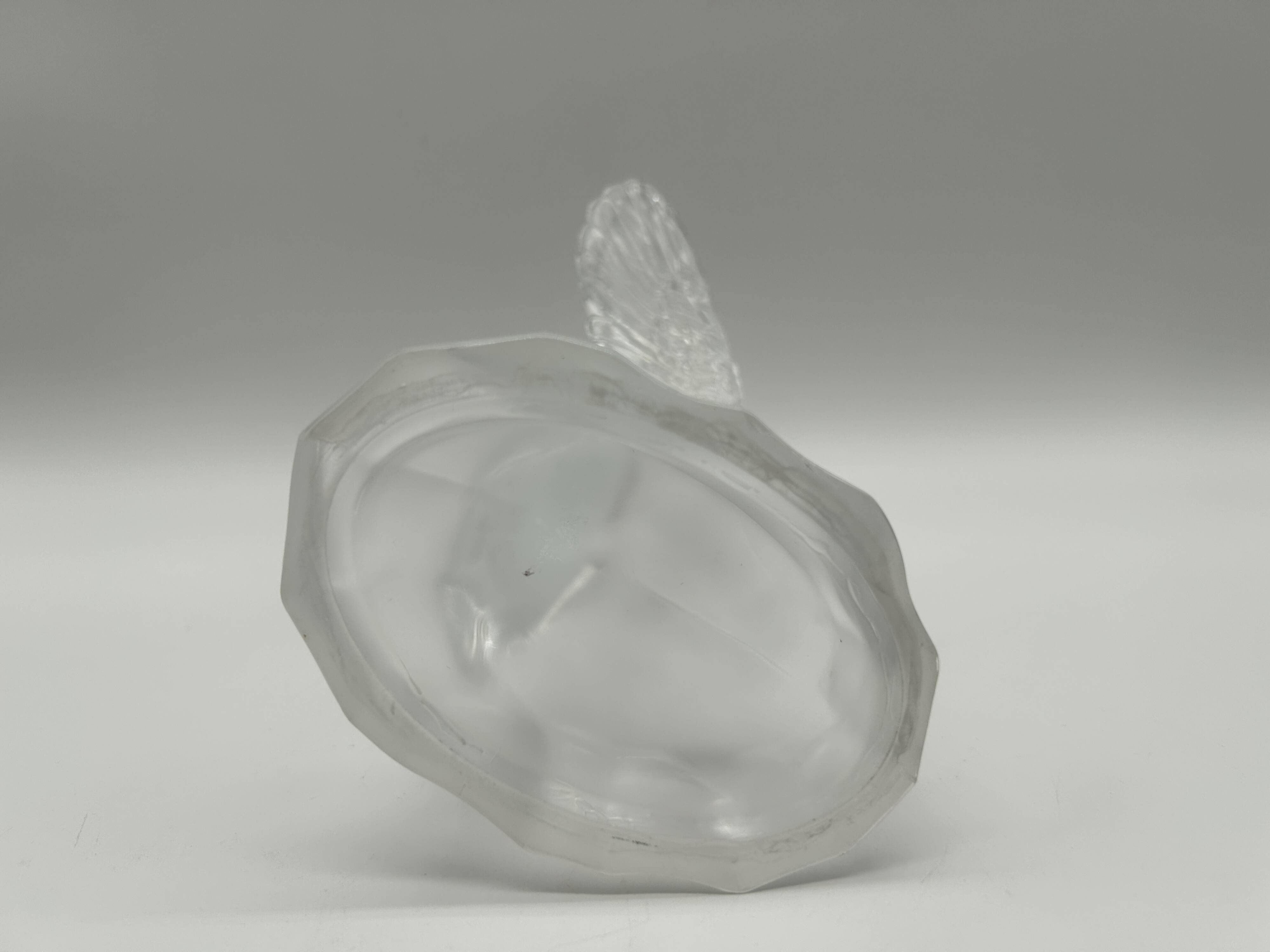 Crystal dove from Arques