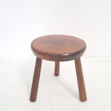 Tripod tab in solid oak