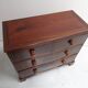 Commode en acajou antique