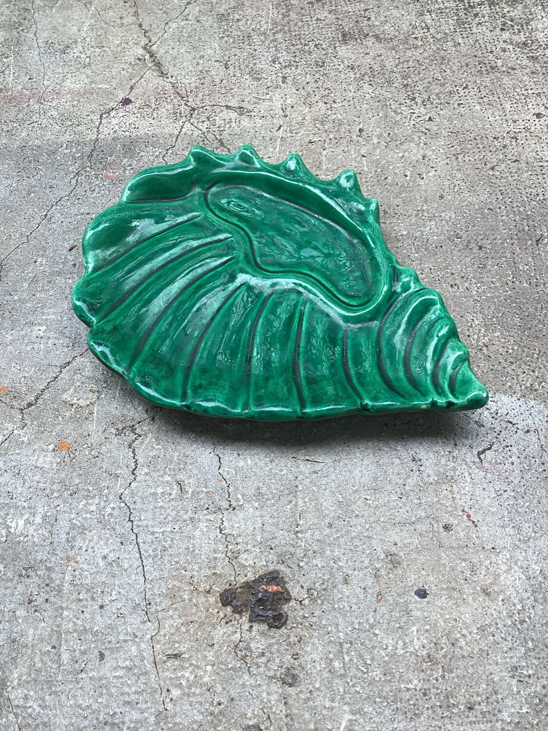 Vallauris green ceramic pocket tray