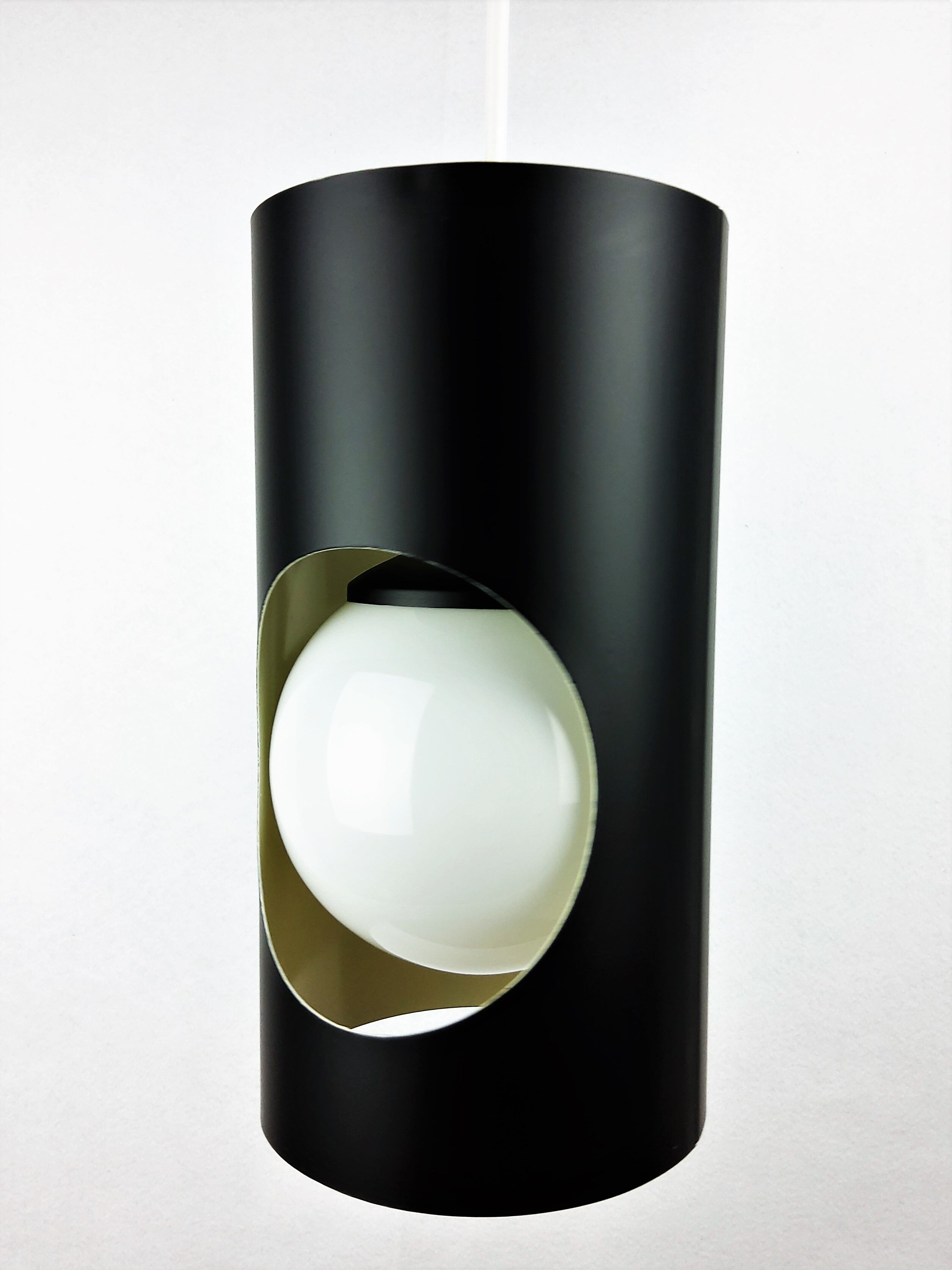 Vintage black metal suspension 1960