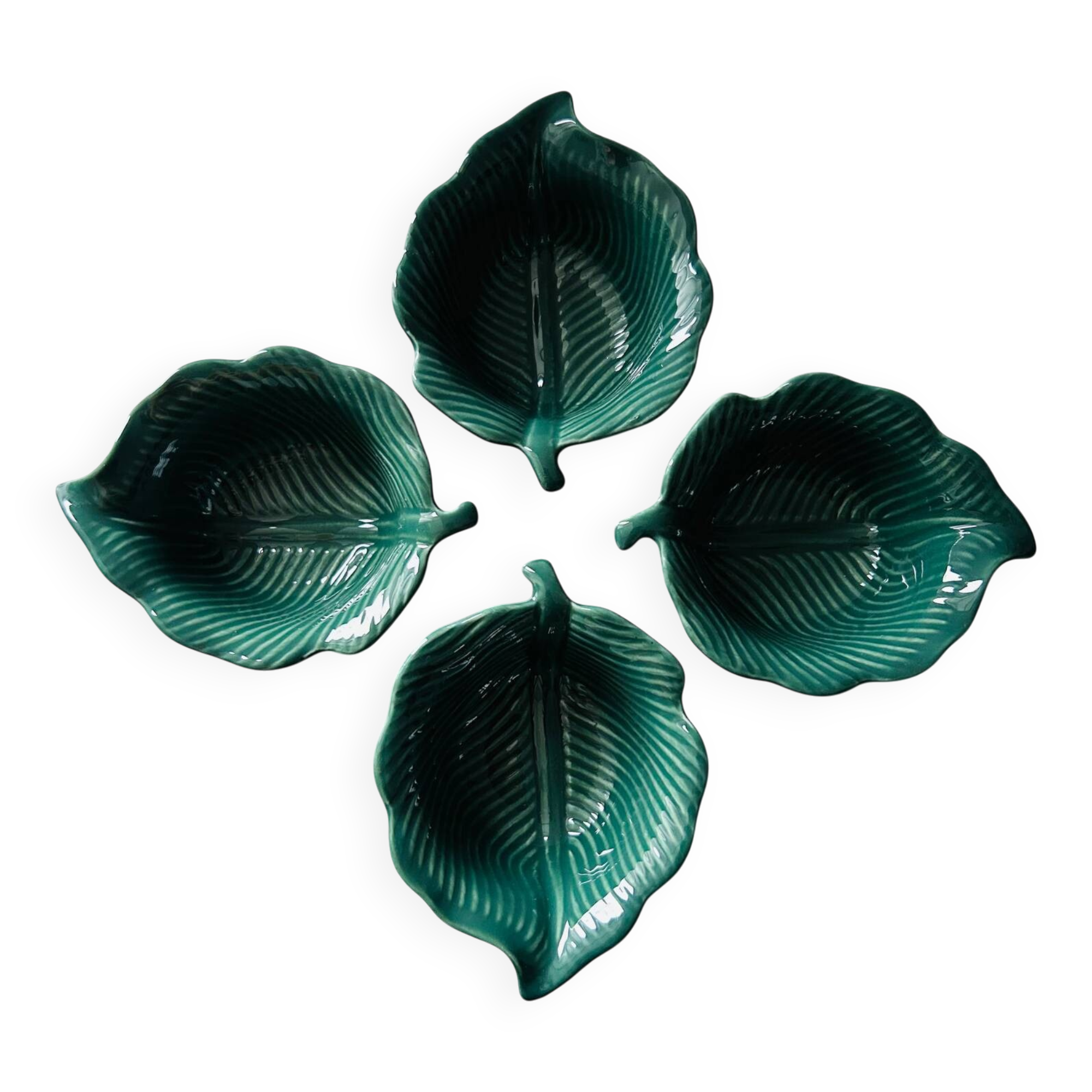 Service of 5 green leaf verrines