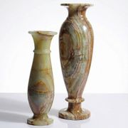 A pair of vintage baluster vases in green striped onyx from Italy, mid-century.