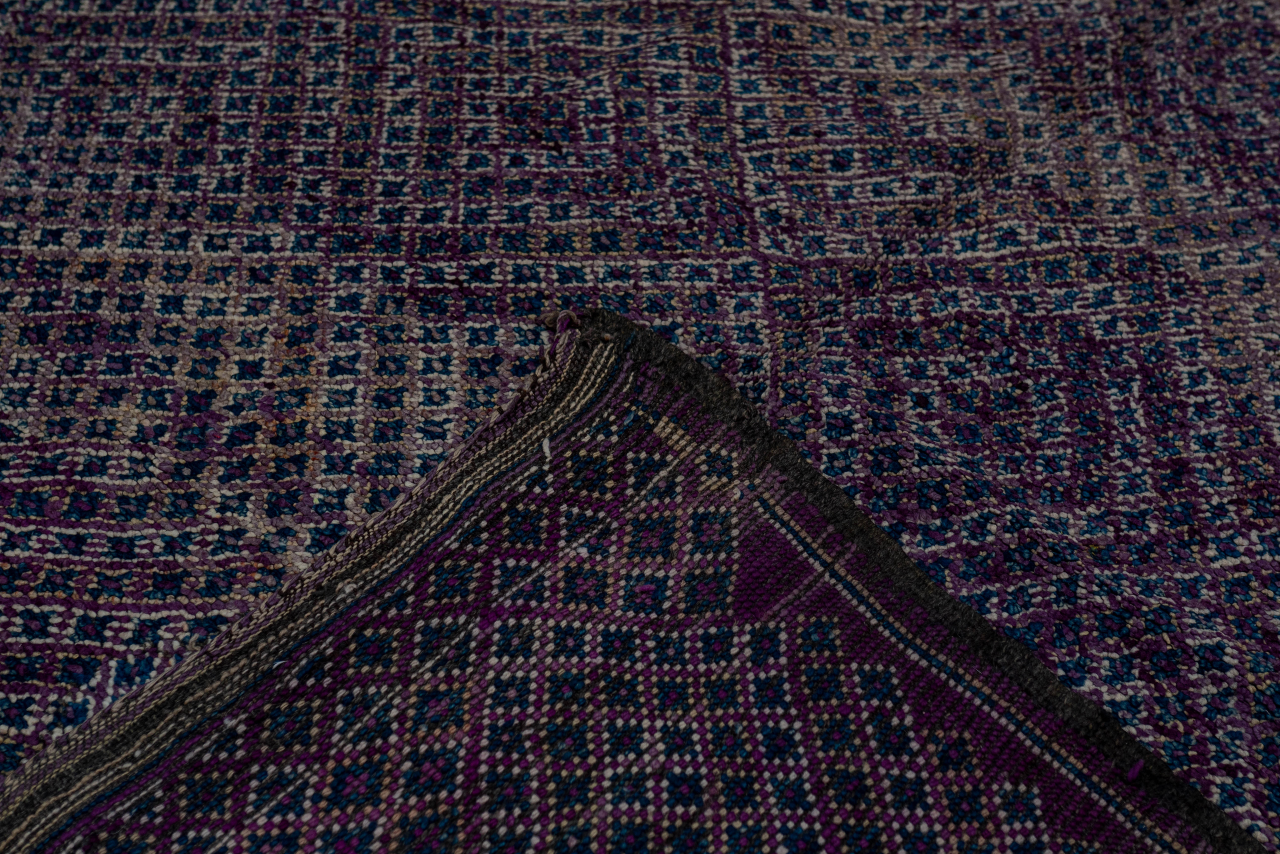 Beni M'Guild moroccan rug, 196 x 325 cm