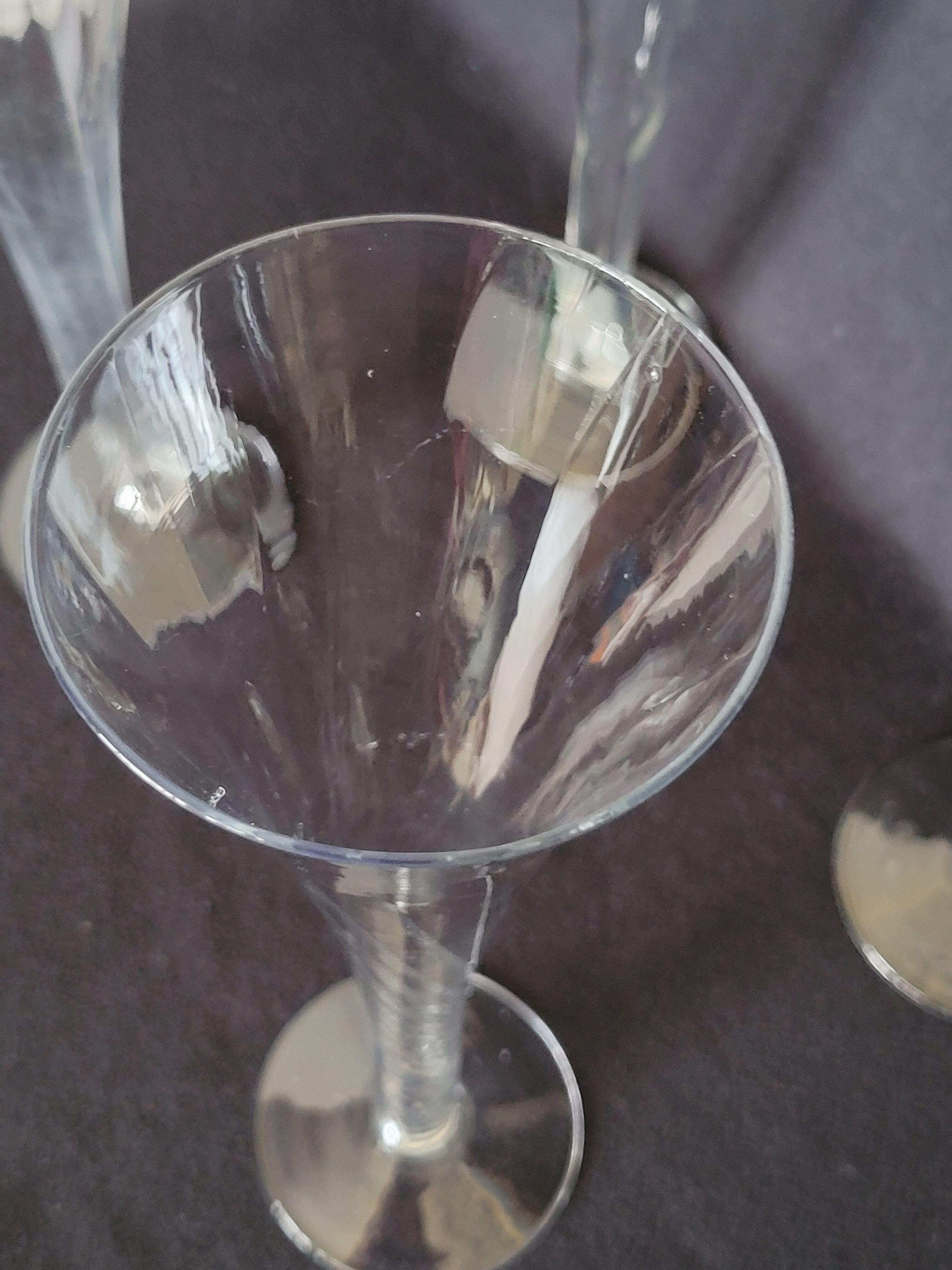 8 old champagne flutes evased blown glass model impossible