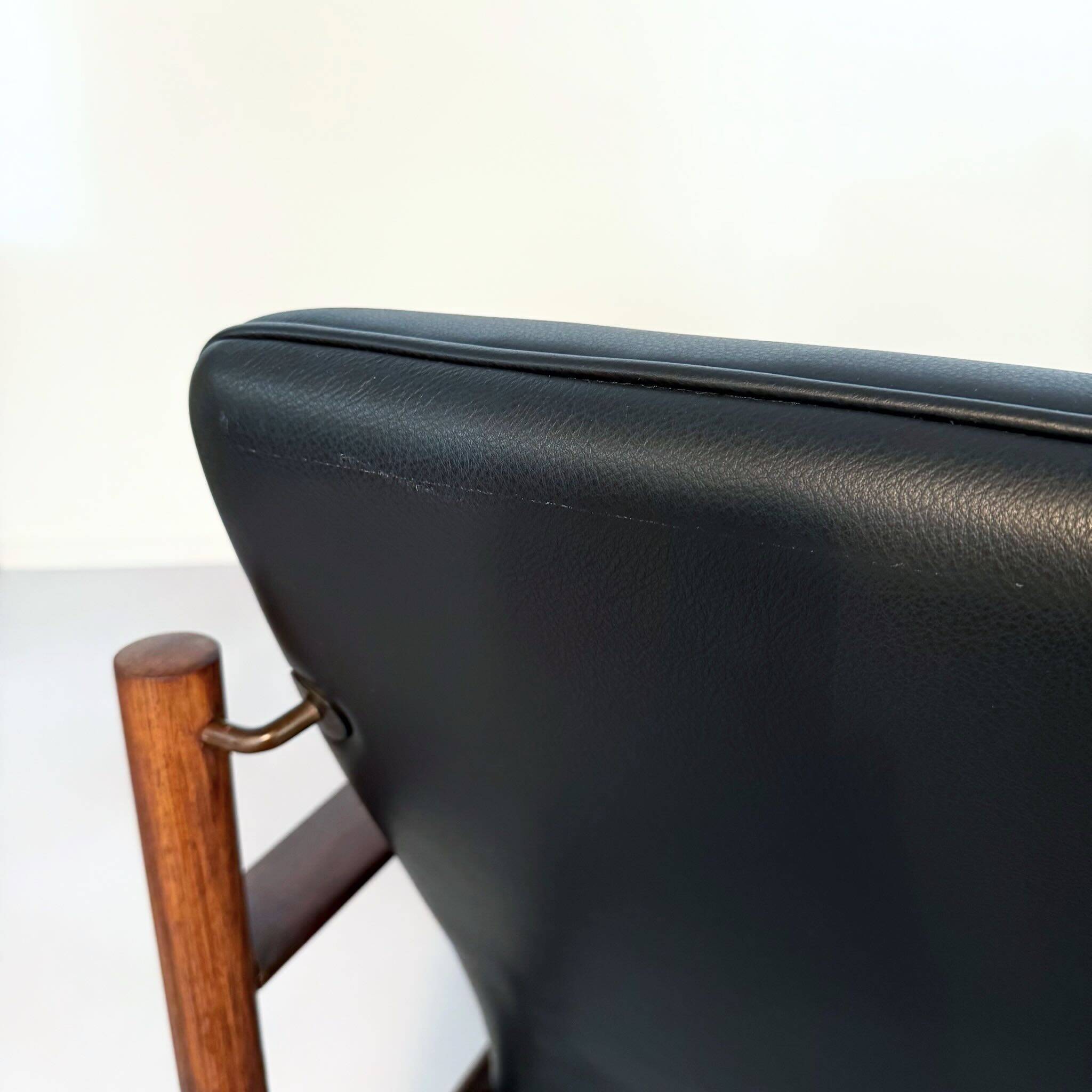 Lounge set by sven ivar dysthe for dokka møbler, 1960s – new black leather