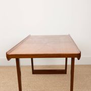 Grande Table basse, ou banc, Danoise en Teck par Peter Lovig Nielsen 1960.
