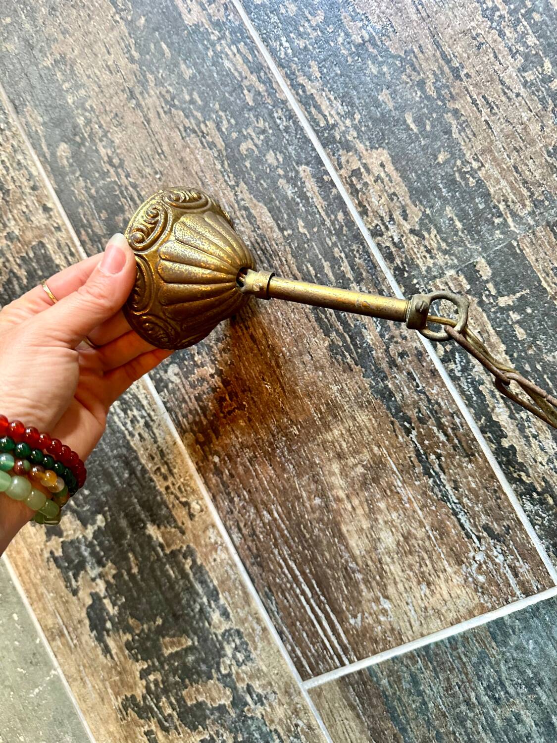 Diamond tip ball chandelier