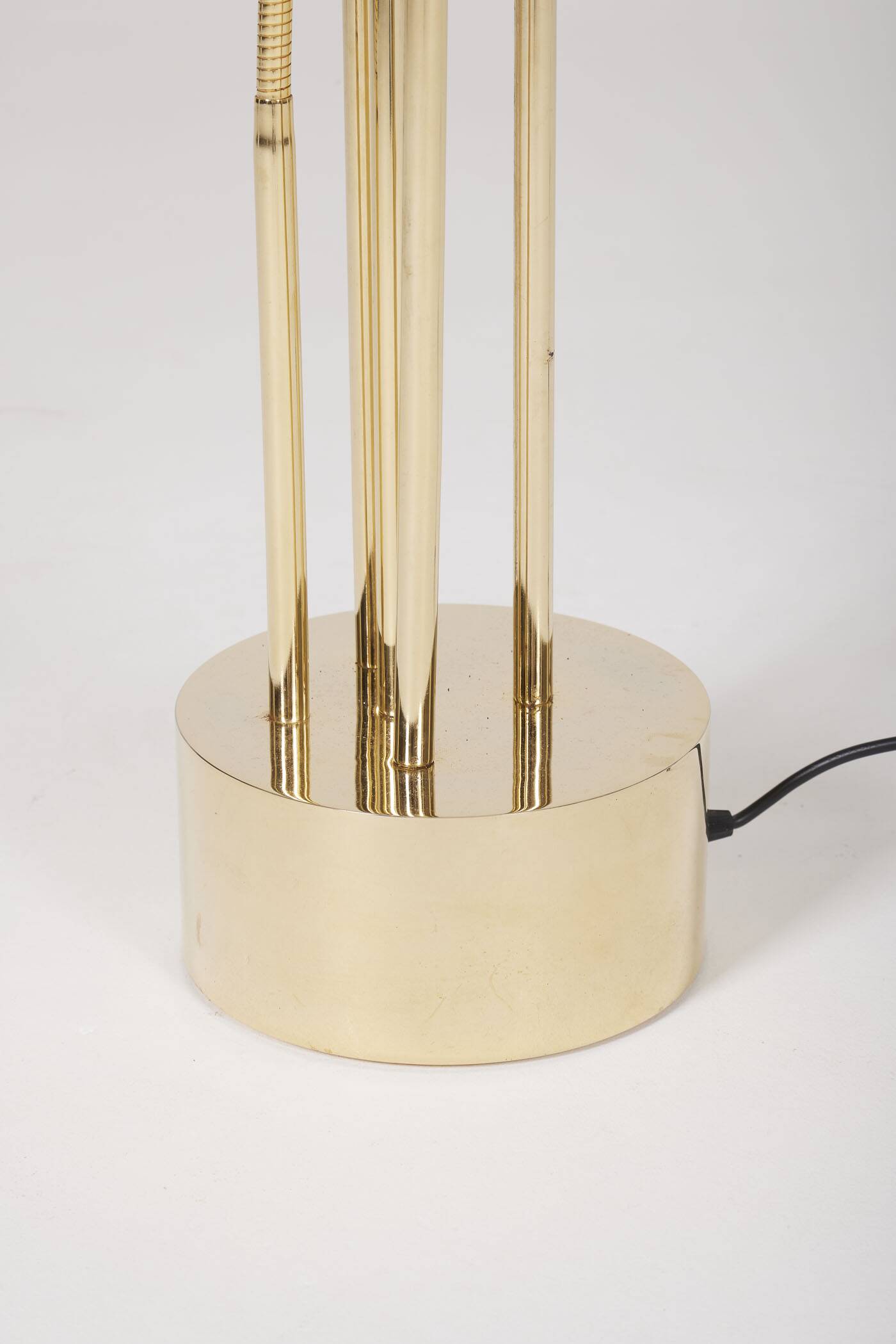 Lampadaire doré Maison Saint-Germain Lumière 1970's