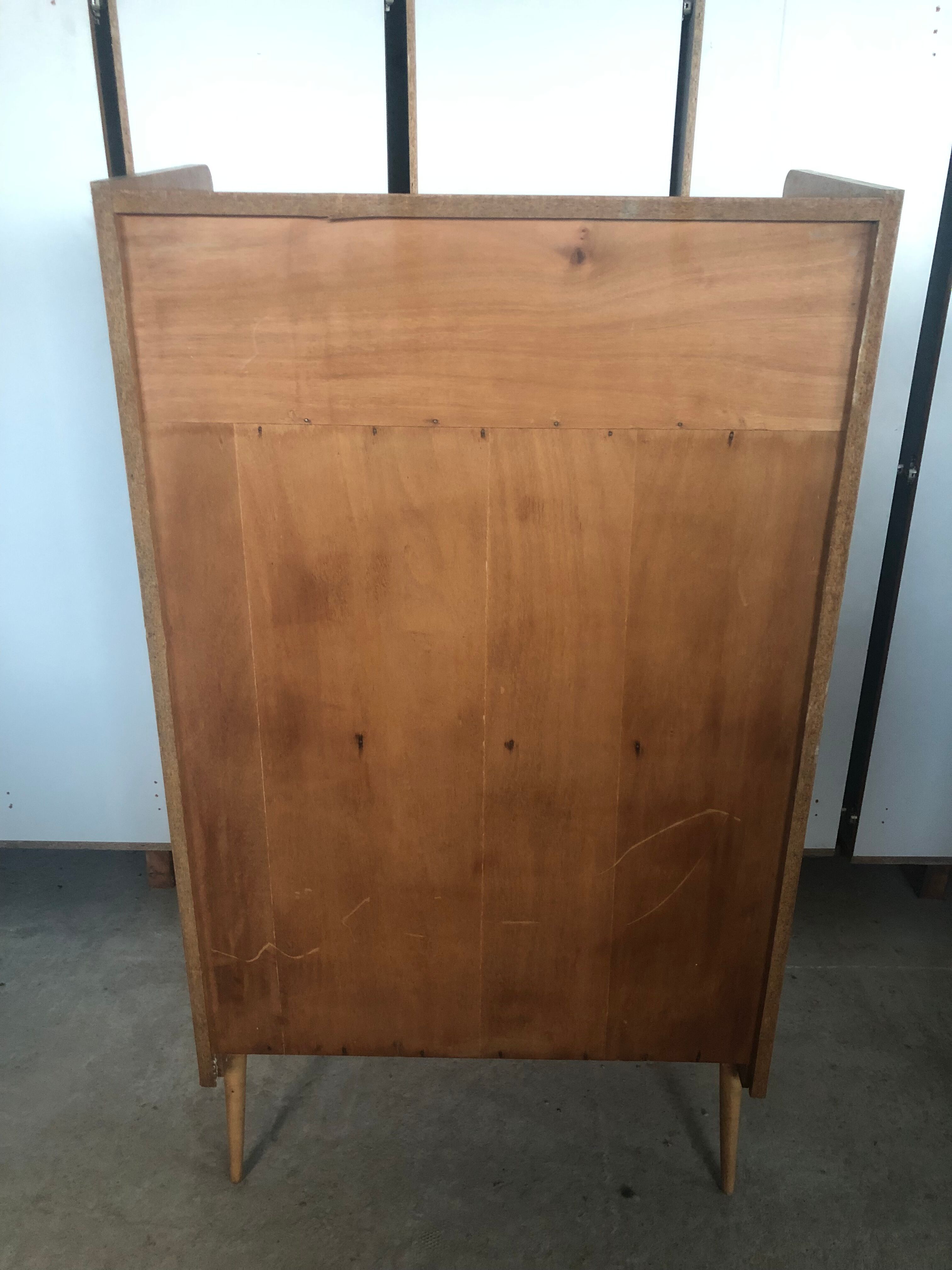 Secretary of the 70s feet compass