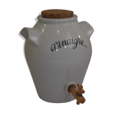 Vinaigrier porcelain