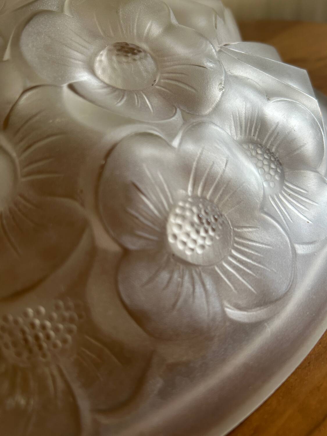 Lustre coupole art deco signé degué et hubens