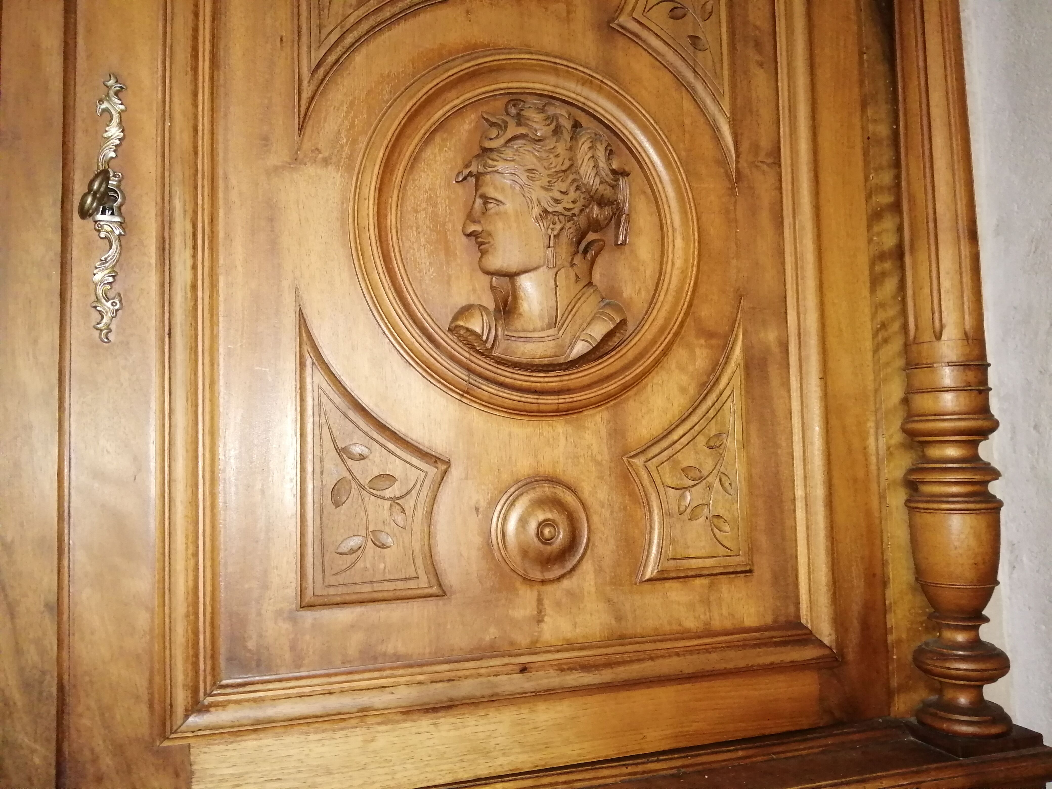 Buffet de Style Henri II