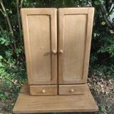 Armoire murale en bois ancienne