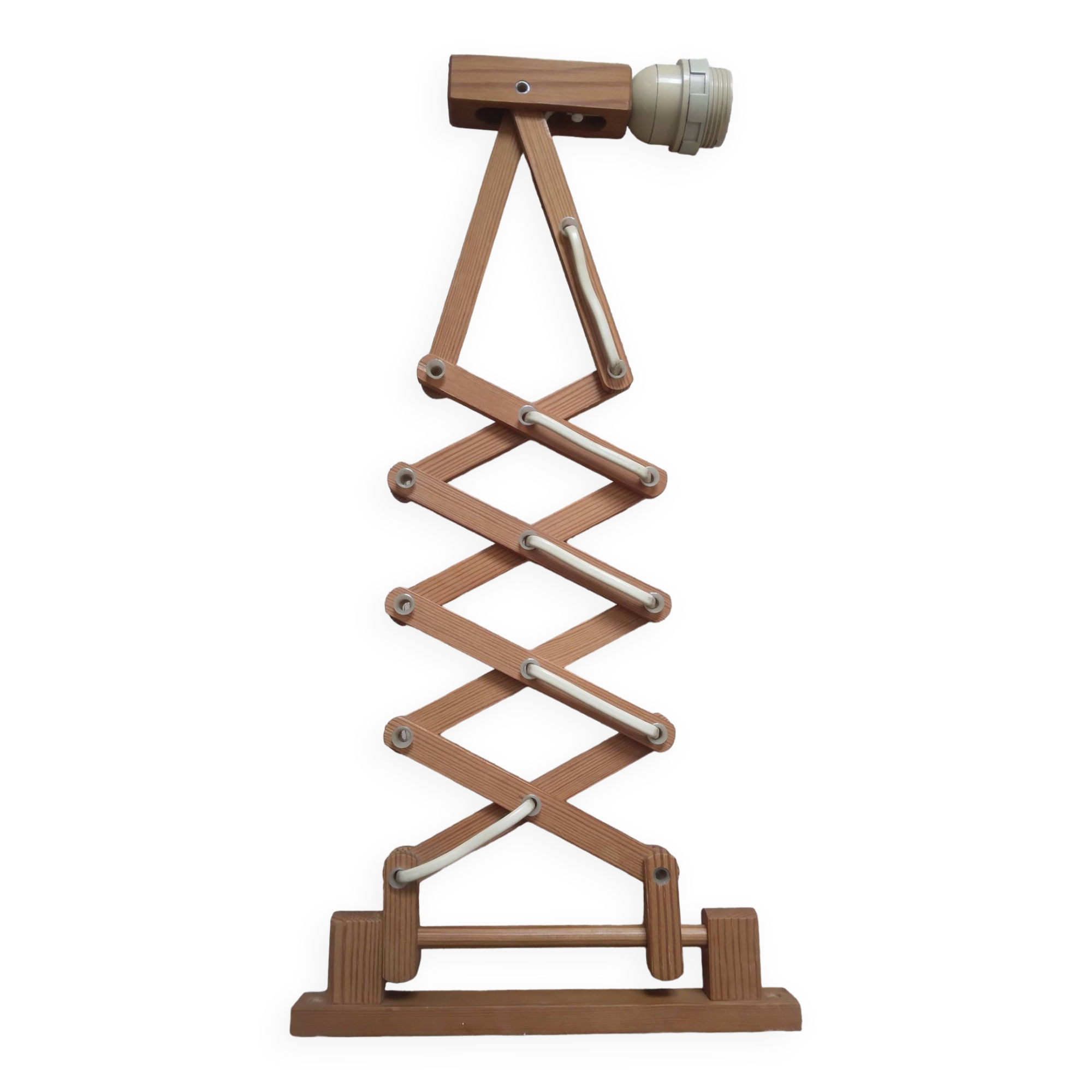 Accordion wall light.