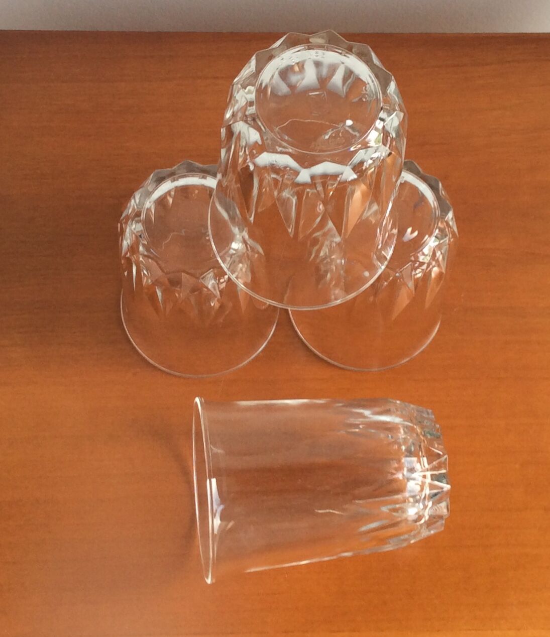 Set of 4 glassware Reims France