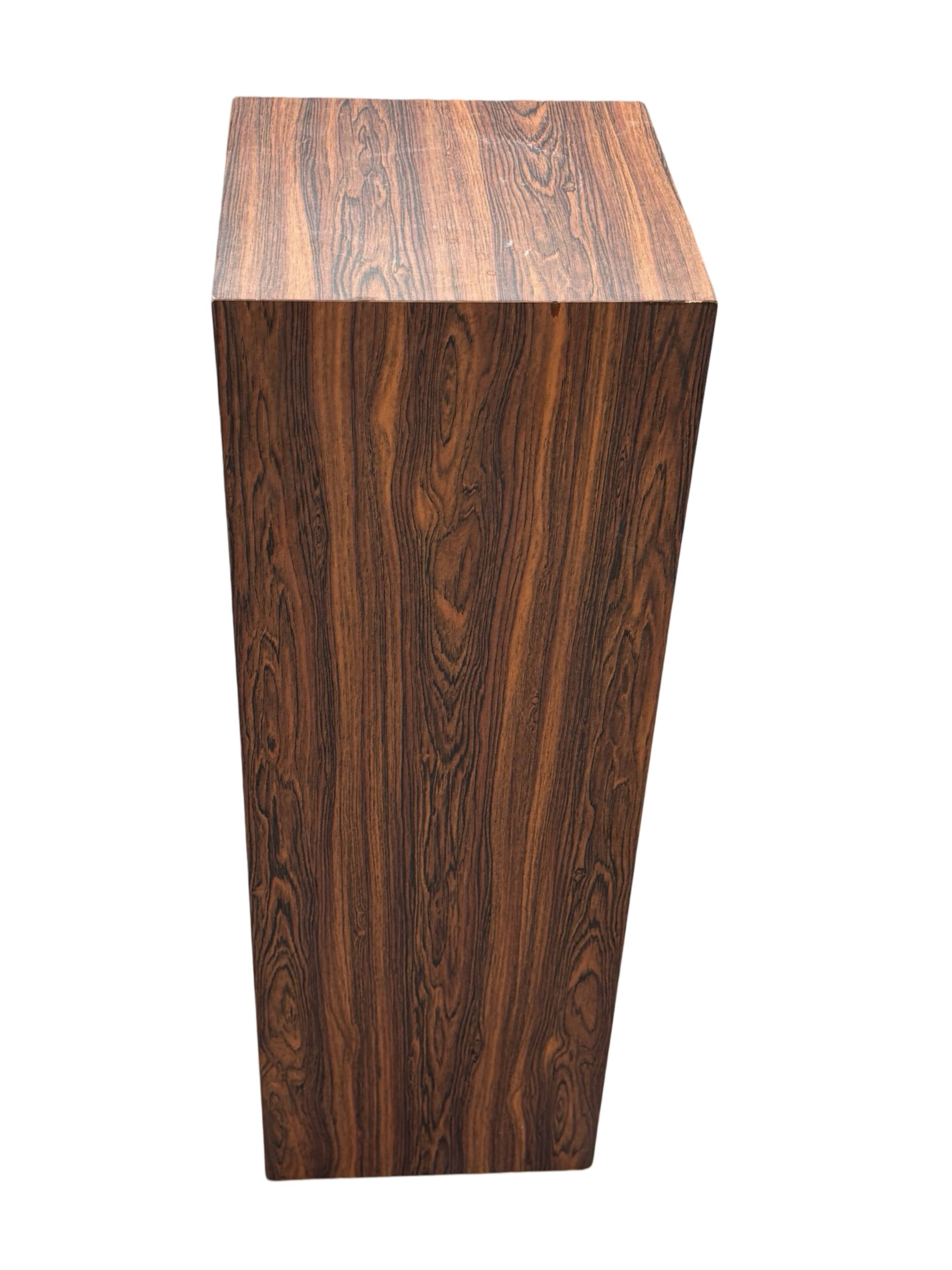Vintage plant column in rosewood veneer 80s design