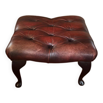 Red leather footrest in Chesterfield style, vintage 1970s.