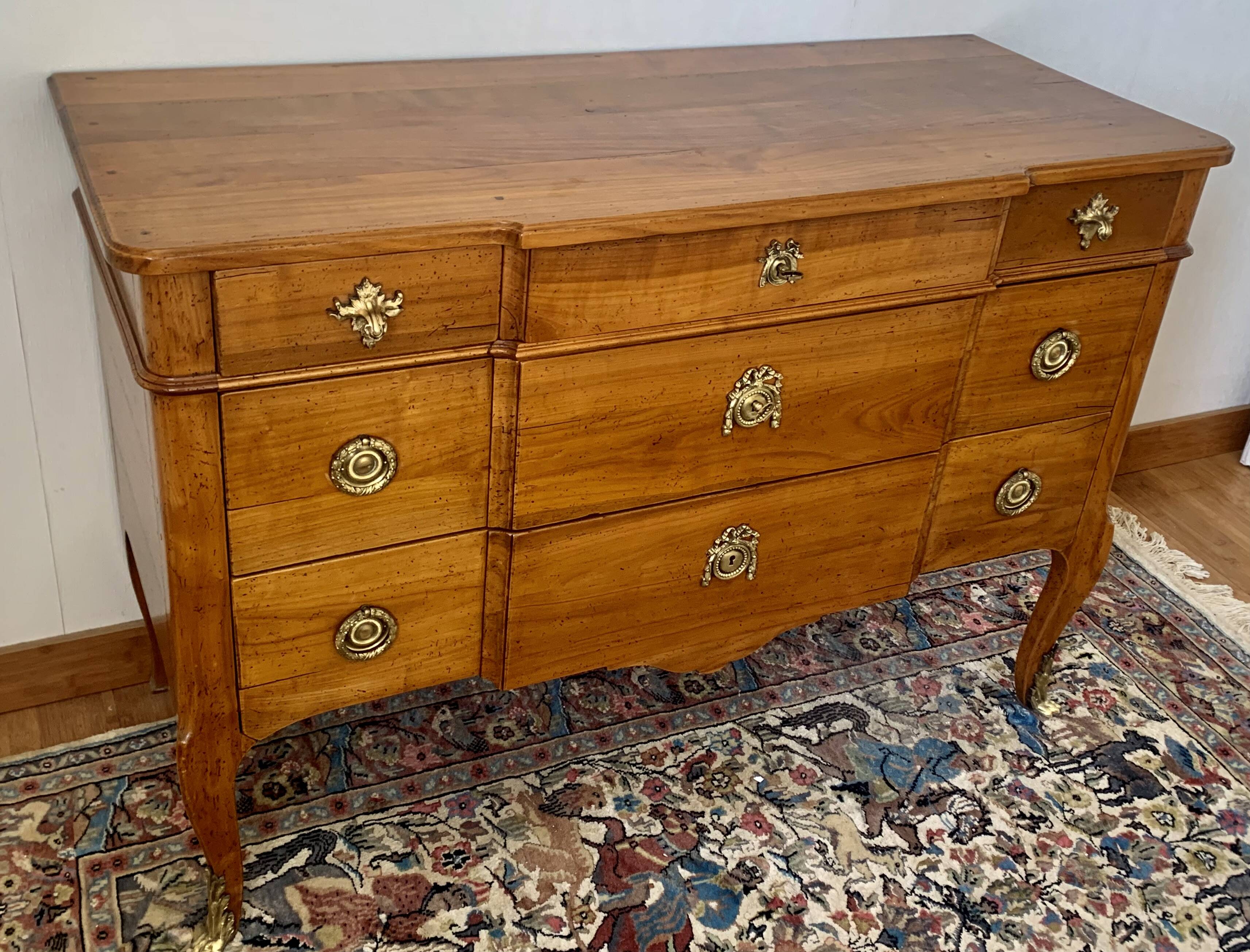 Commode à ressaut en Merisier Style Transition