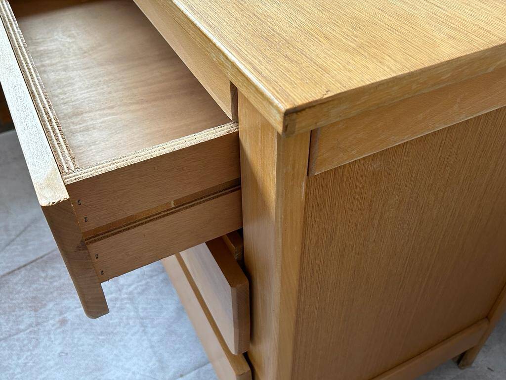 Commode en bois tiroirs arrondis
