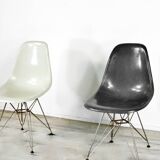 Set Of 2 Herman Miller Eames Dsr Chair Original Fiberglass Seats