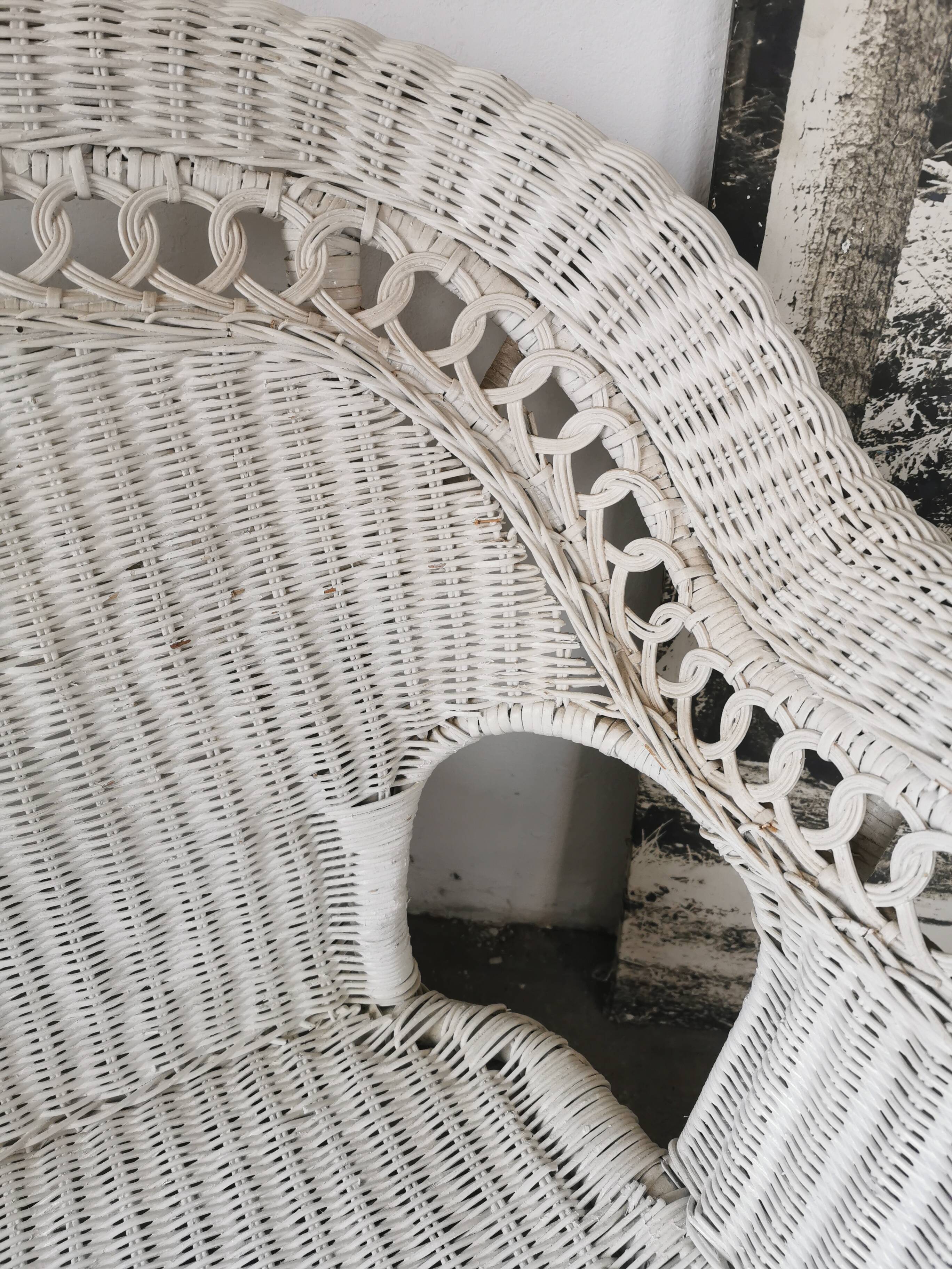 Banquette en rotin blanc