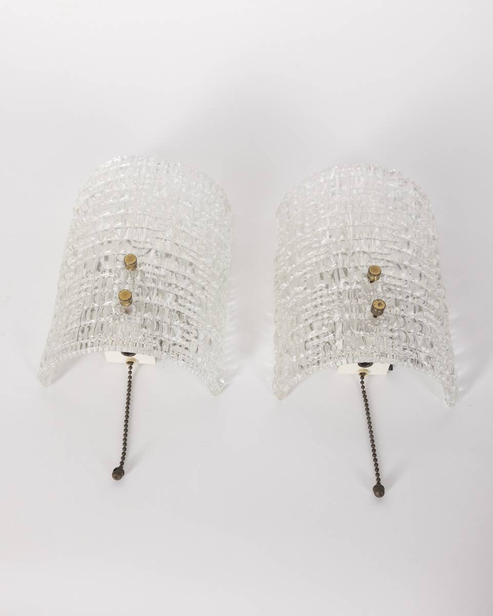 Pair of 1960s vintage wall lamps in crystal brass Italian design