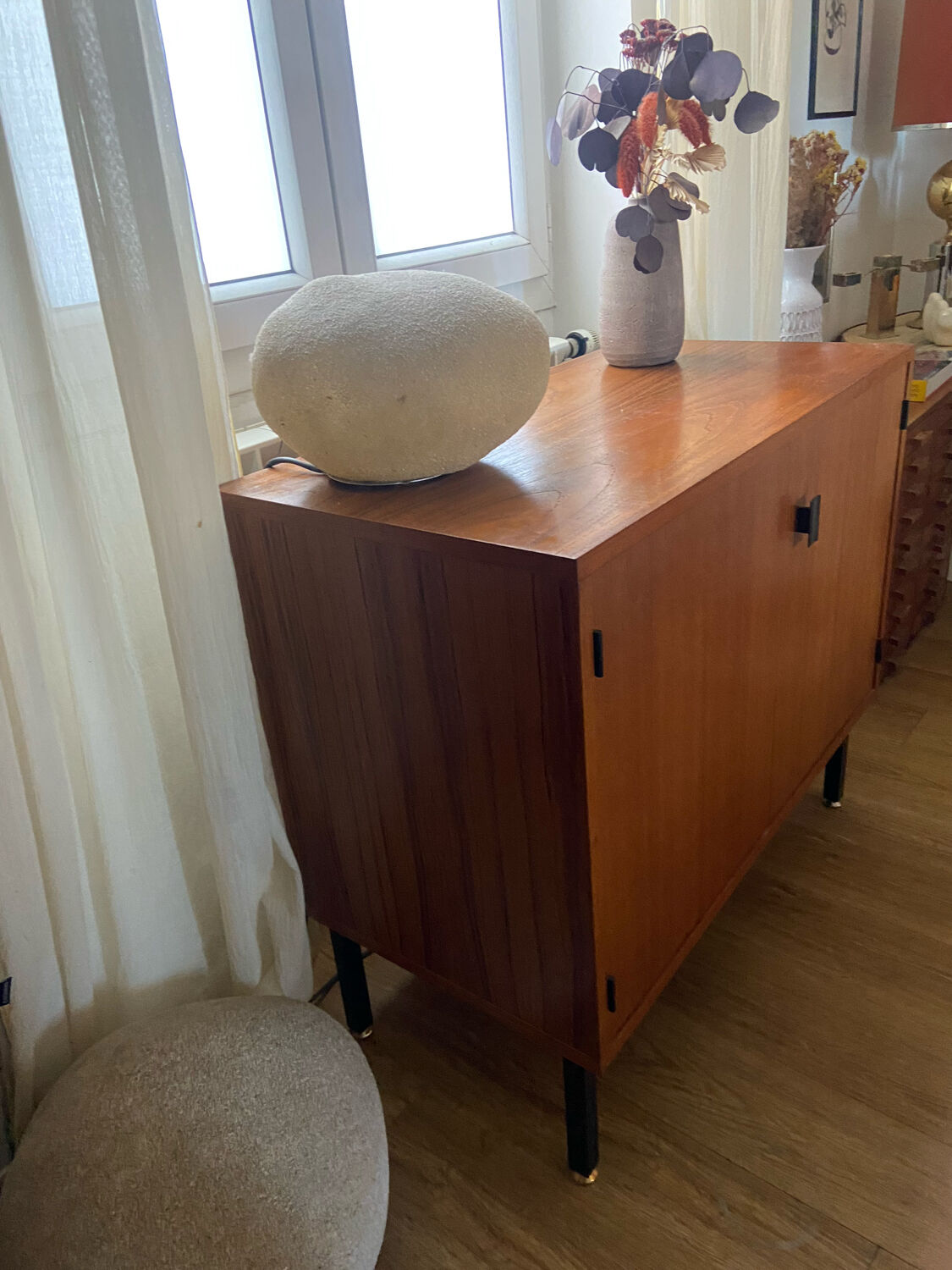 Vintage 2-door furniture