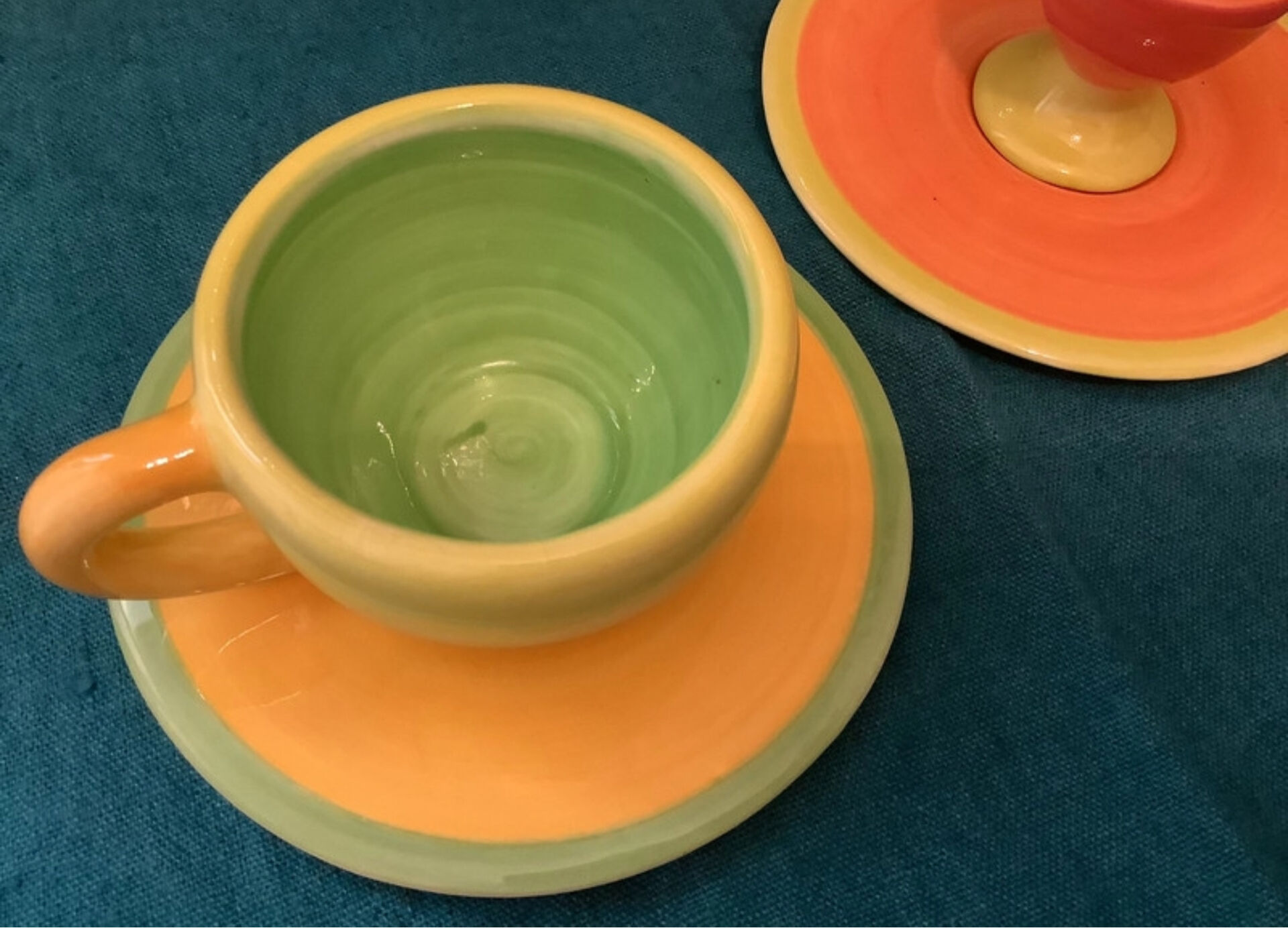 Habitat 1Tasse + 1 coquetier + 2 soucoupes