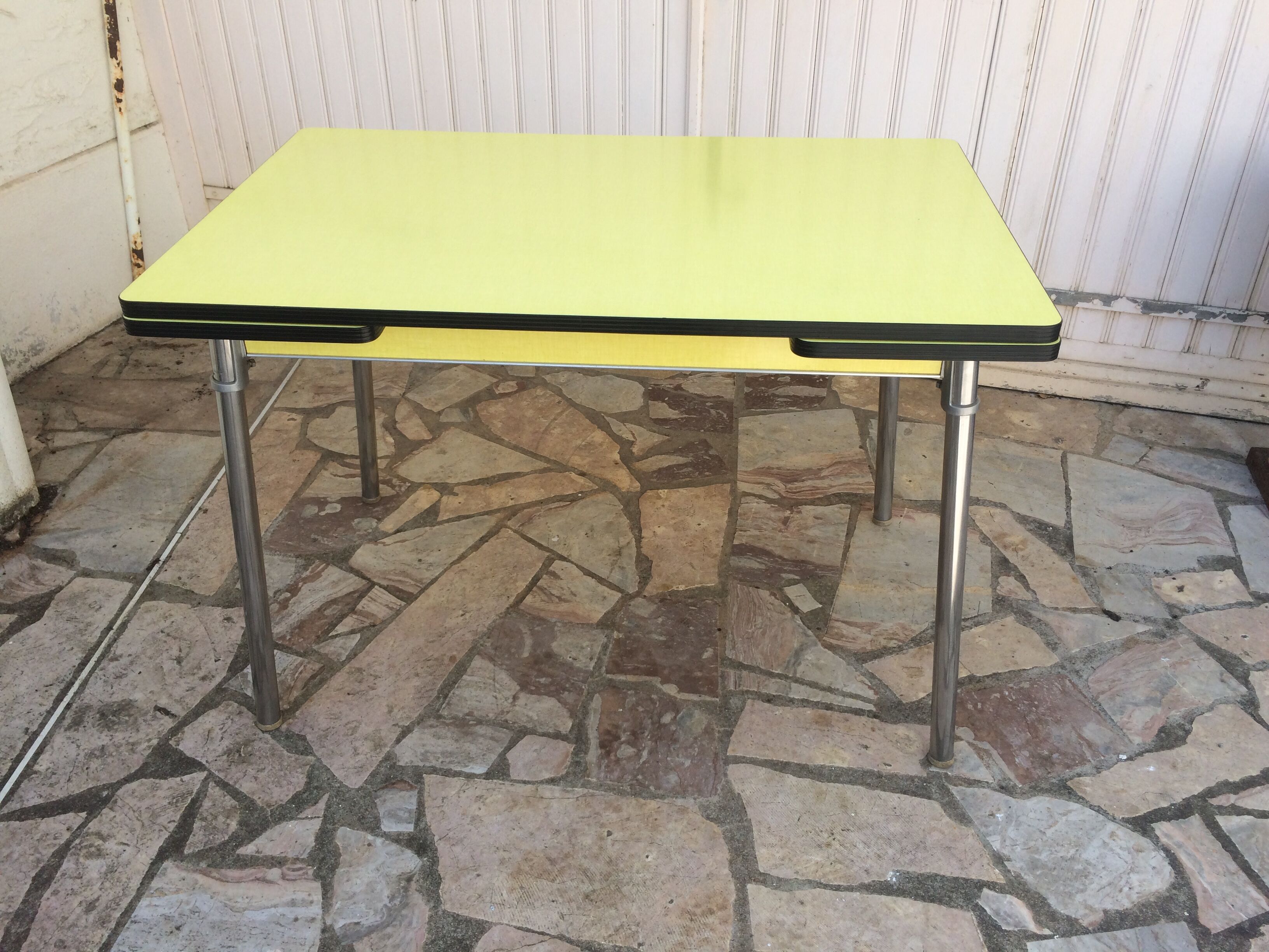 Plastilux yellow formica table with extensions 50s