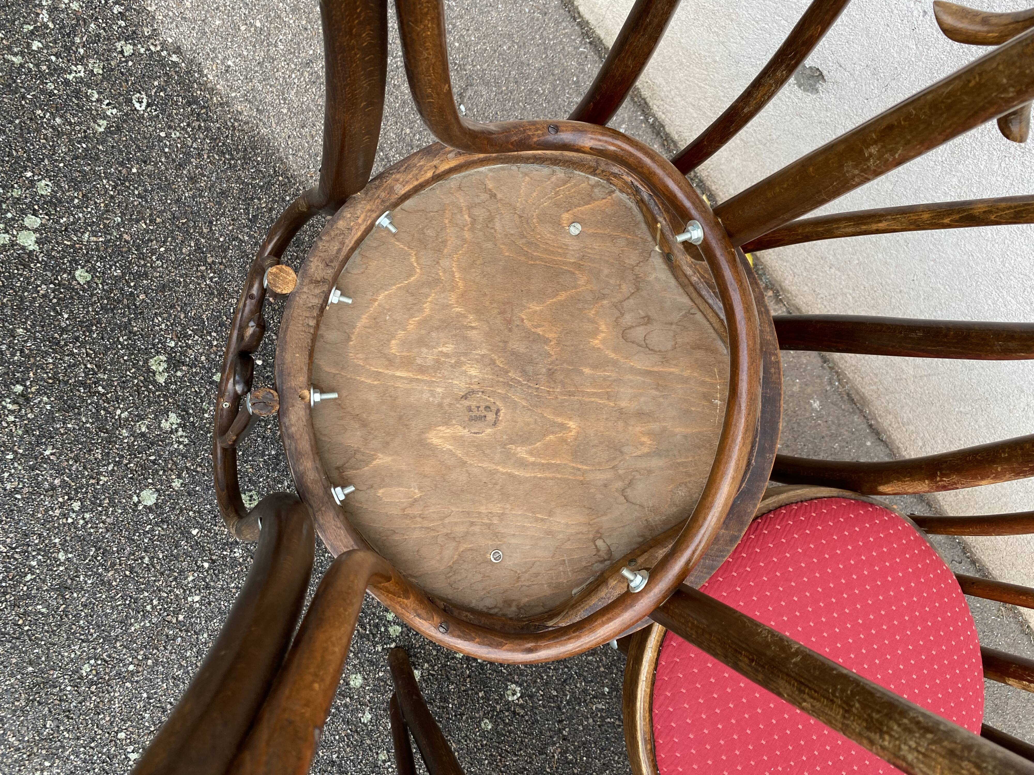 Set of 6 restaurant chairs