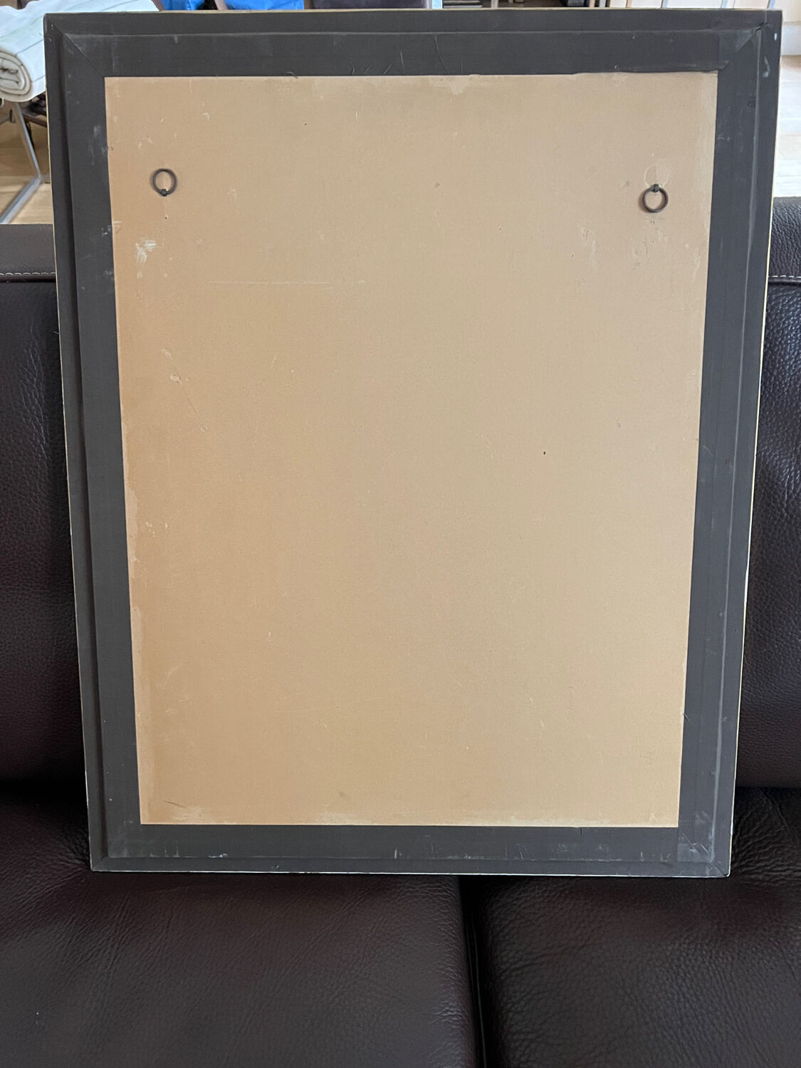 Painting portrait of a woman in profile